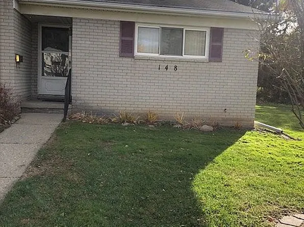 148 Parnacott Dr, Mount Clemens, MI 48043