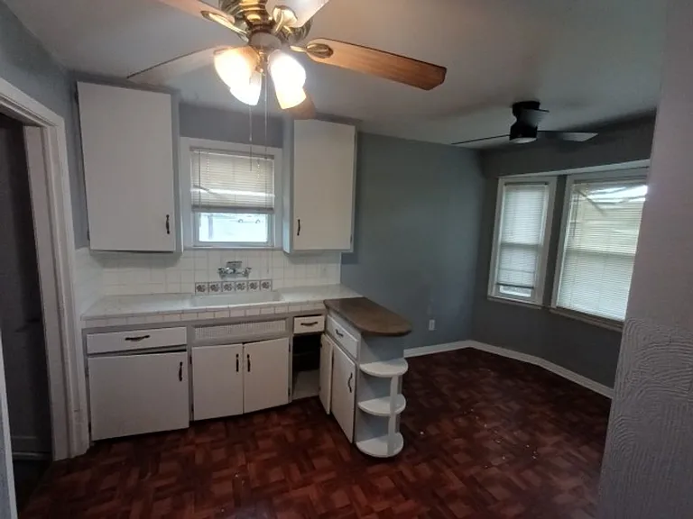 15604 Coram St — Photo 11