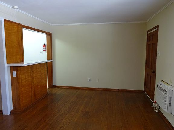 3rd image of 2211 W Alabama St APT 5