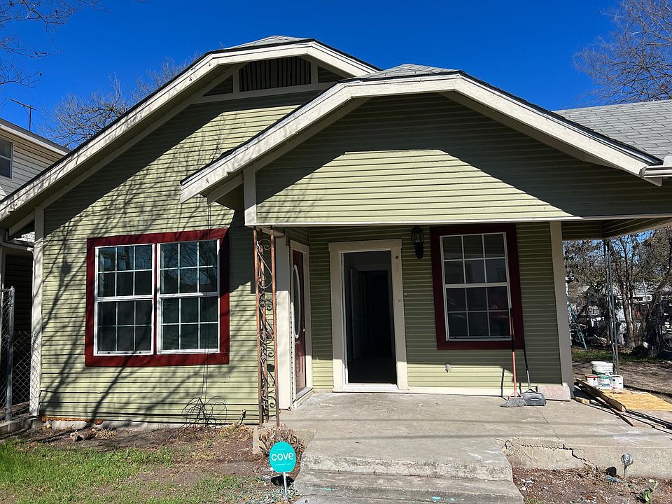 1st image of 455 Blue Bonnet St