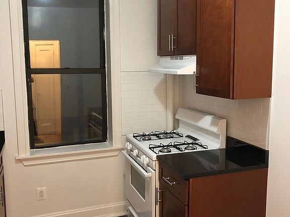 3rd image of 4329 41st St APT B4