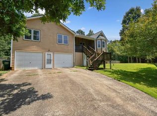 1445 Indian Trl, Canton, GA 30115