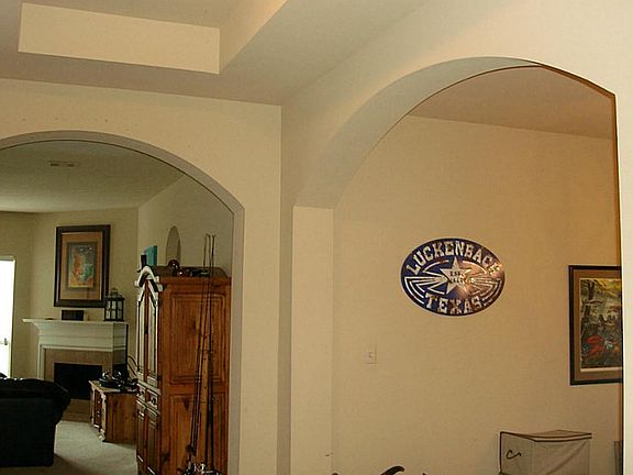 5th image of 2407 Hidden Park Ct