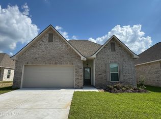 120 Ridley Ln, Youngsville, LA 70592
