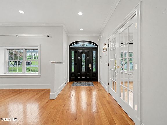 3rd image of 52 Francis Ln