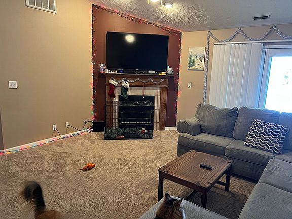 2nd image of 500 Vineyards Ct