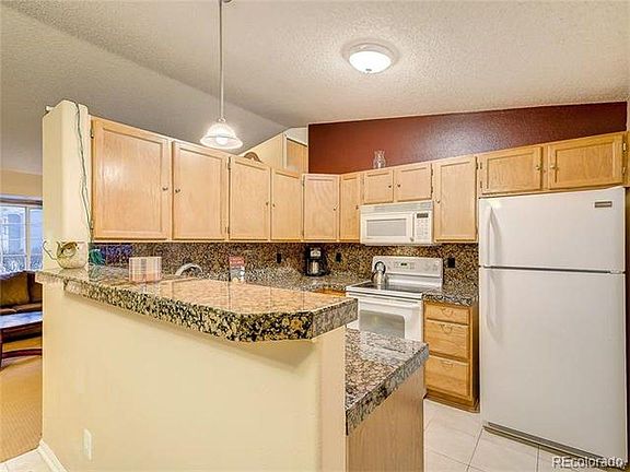 Kitchen w/marble counter tops