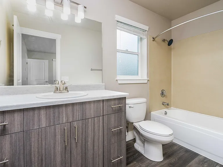 6631 Carleton Ave S — Photo 9