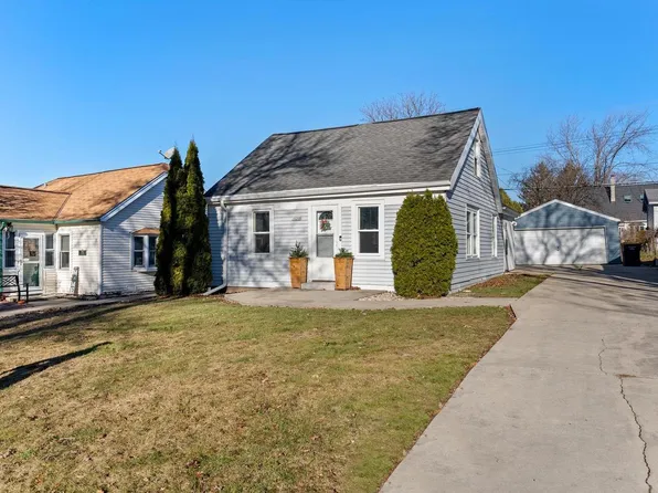 10208 West Schlinger AVENUE, West Allis, WI 53214