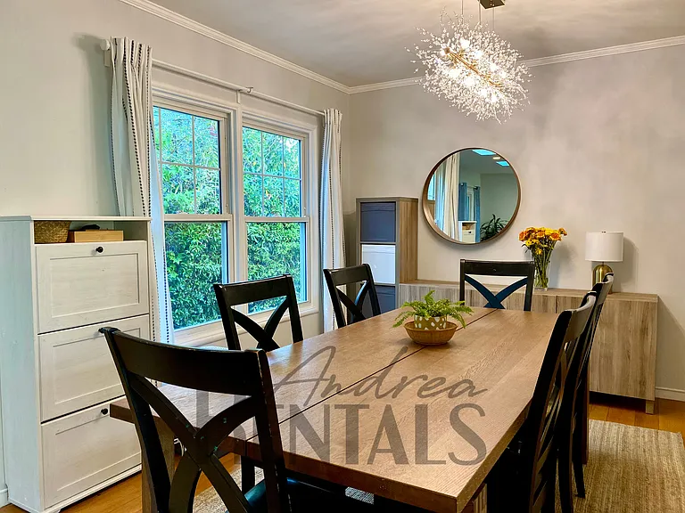 3239 Sylvan Ave — Photo 5