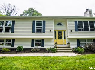 25 Woodward Rd, Brooklyn, CT 06234