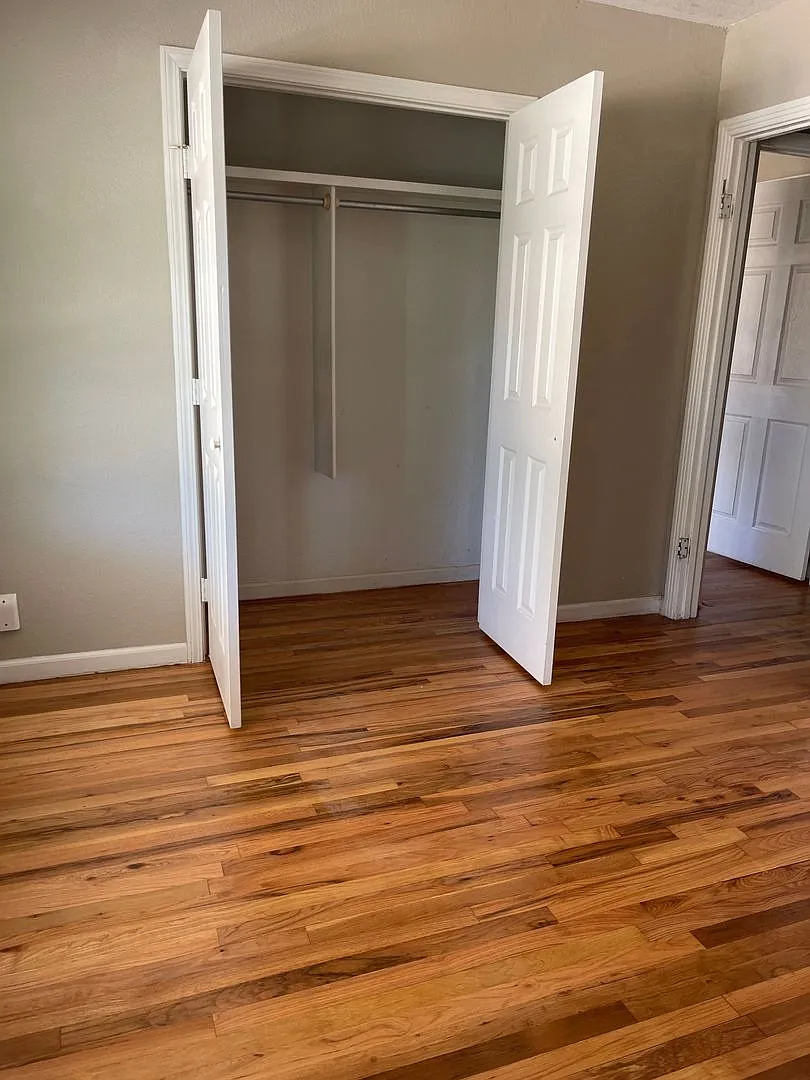 Available Now! 4/3.5 In Tech Terrace! — Photo 4