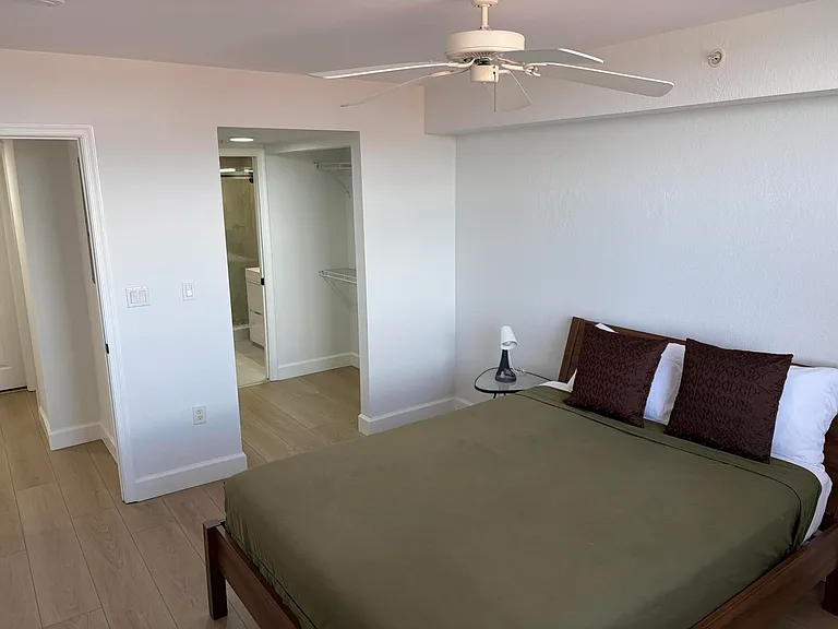 1801 N Flagler Dr #824 — Photo 14