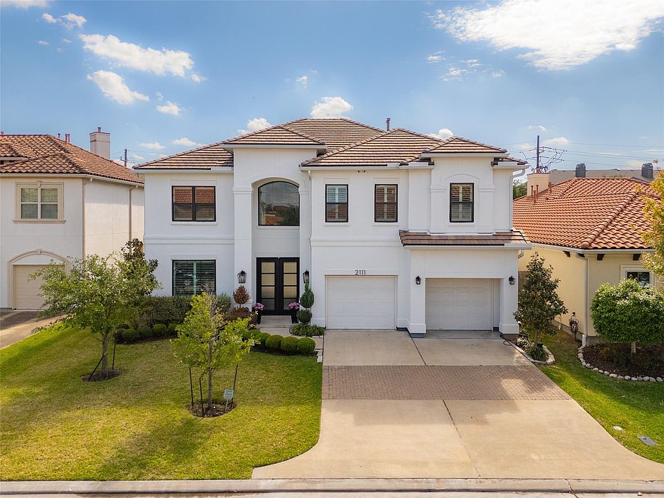 1st image of 2111 Camden Creek Ln