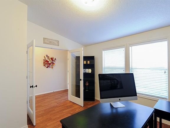 5th image of 6104 Bulldog Ln