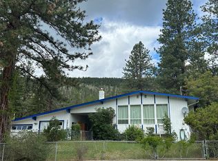 1951 Greaves Ave, Merritt, BC V1K 1J3