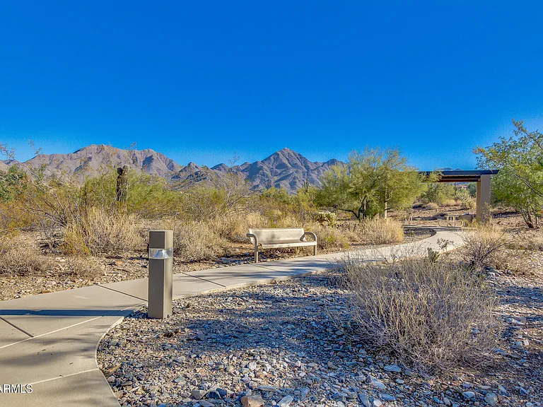 10602 E Blanche Dr — Photo 47
