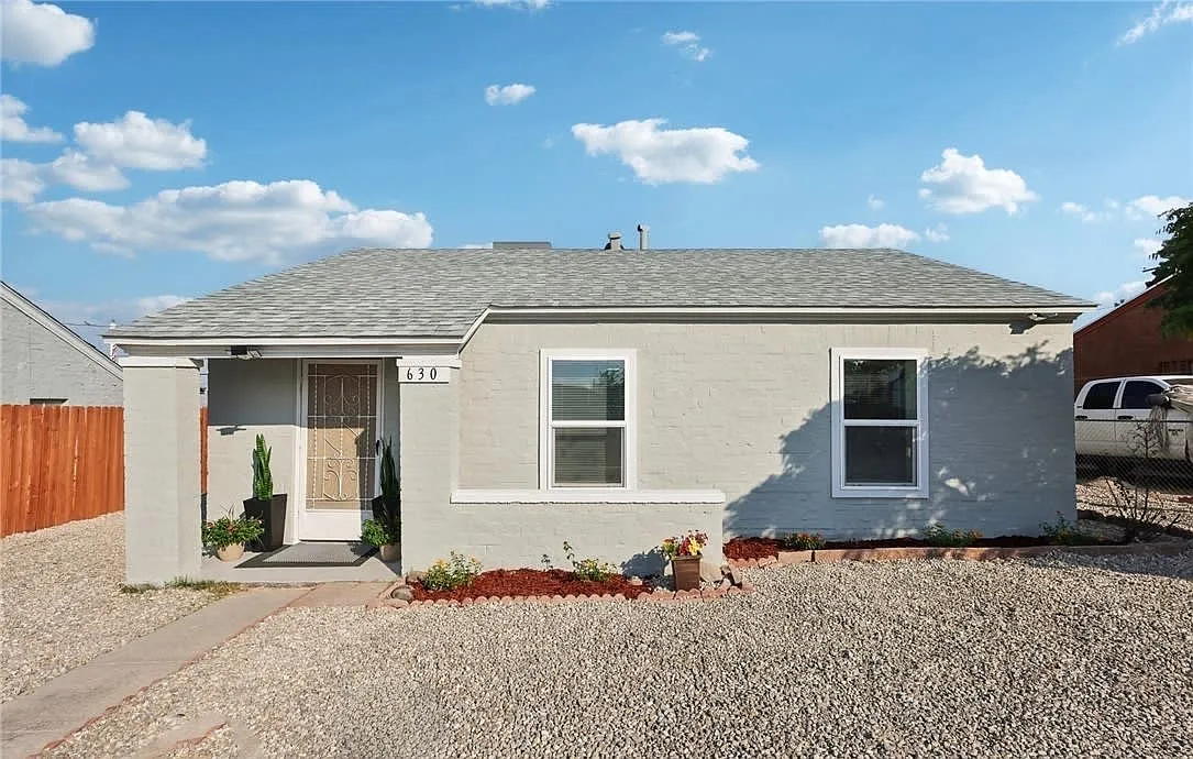 2 bed, $1,250 — Photo 3