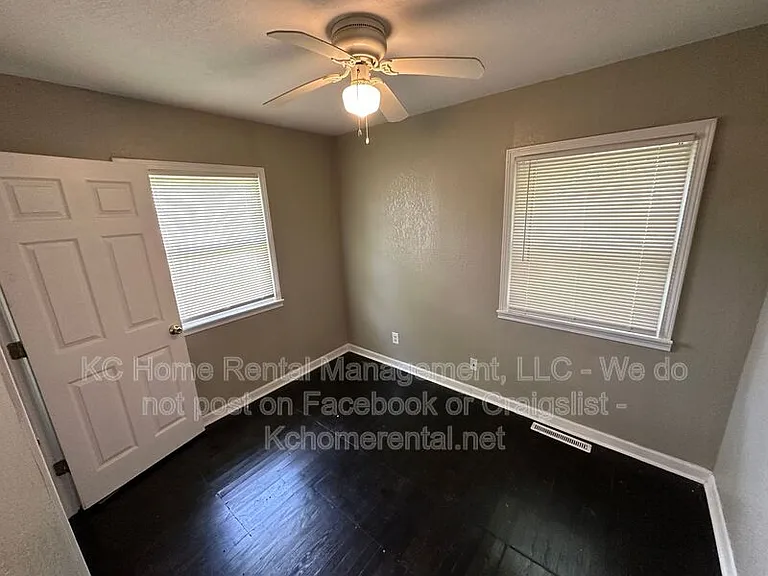 5903 E 149th St — Photo 23