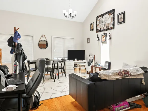 42-19 214th Place image 26 of 44