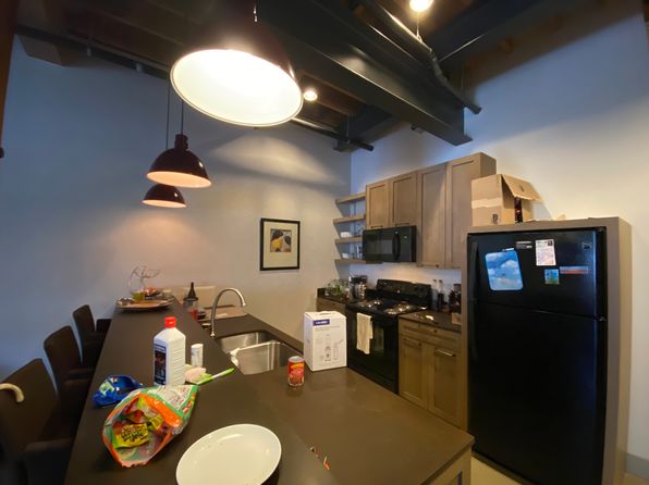 955 Washington St APT 215