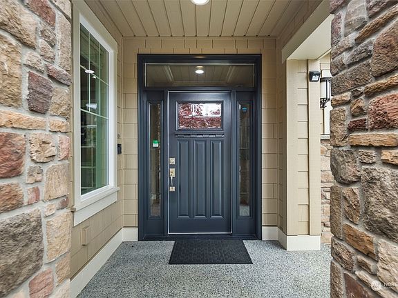 3rd image of 21087 SE 7th Place