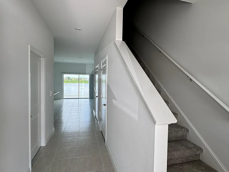 10725 Eclipse St — Photo 8