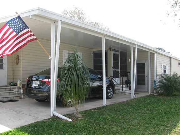 4th image of 11 La Villa Ct