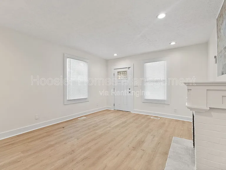 2920 Ruckle St — Photo 6