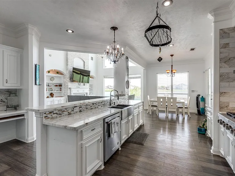 8 Cypress Point Ct — Photo 11