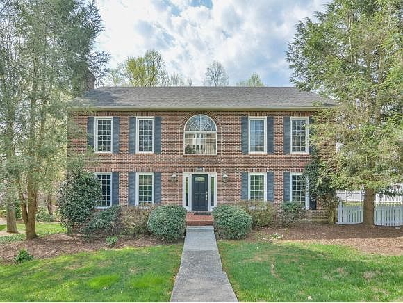 1st image of 3400 Bondwood Cir