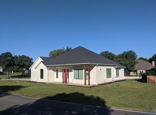 7006 Westover Dr, Granbury, TX 76049