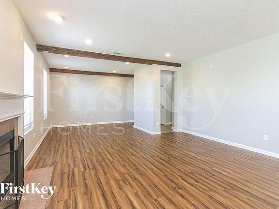 3rd image of 3350 Firethorn Dr