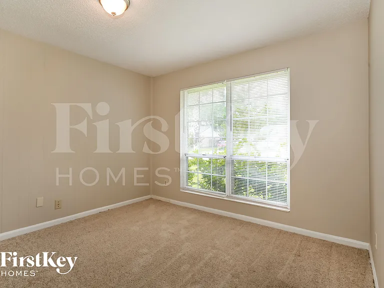 1806 Alder Dr — Photo 10