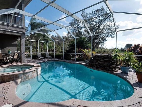 3rd image of 10709 Plantation Bay Dr