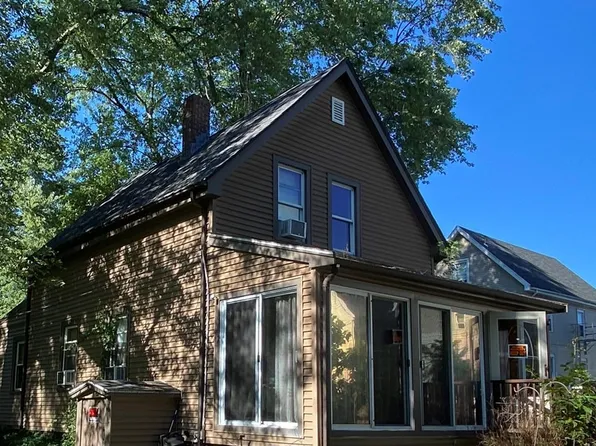 14-14 Meadow St #R, Taunton, MA 02780
