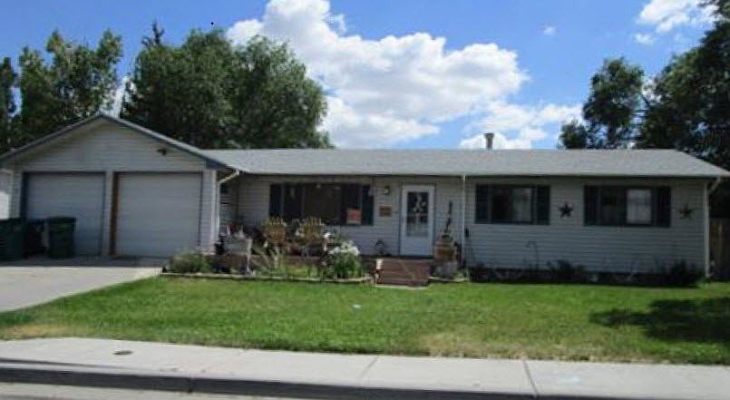 1st image of 350 Crossbow Dr
