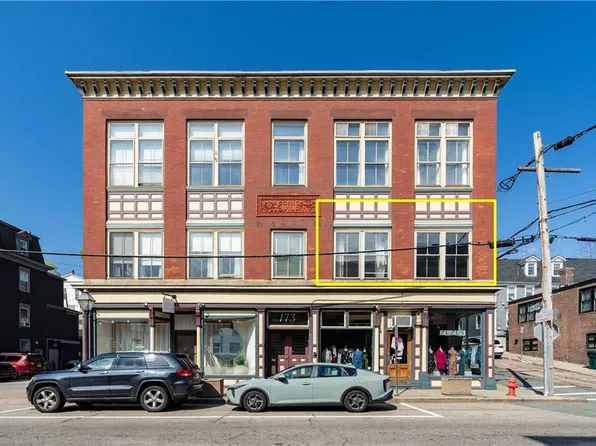 173 Main St APT 4, East Greenwich, RI 02818