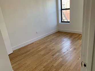 Rented by Tapiro Realty