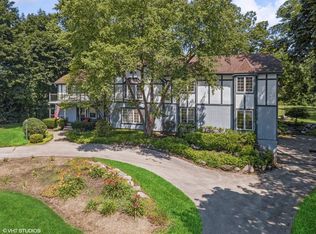 73 S Haman Rd, Inverness, IL 60067
