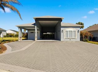 335 Travelers Dr, Polk City, FL 33868