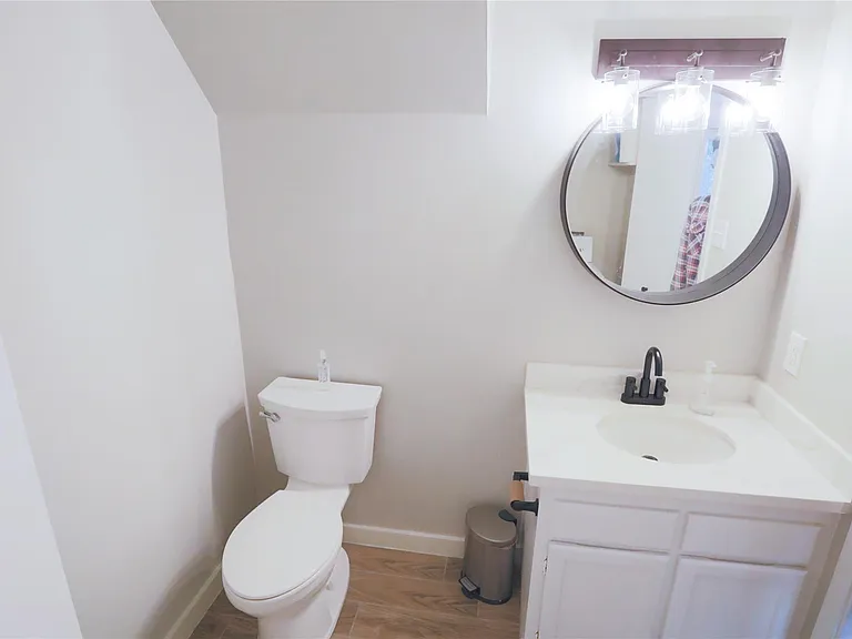 2707 S Millbend Dr — Photo 15