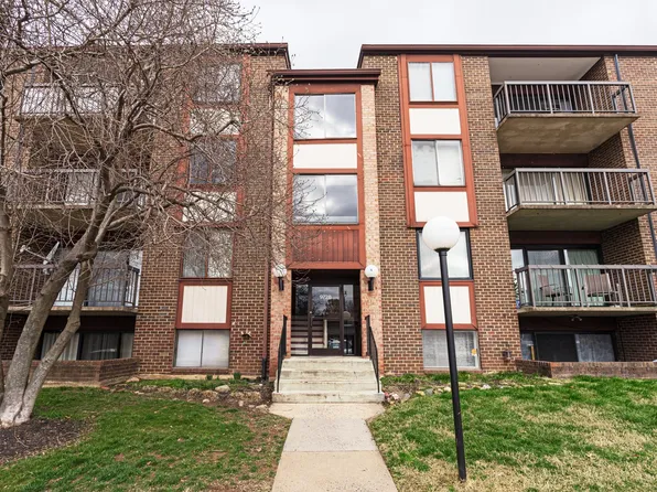 9728 Kingsbridge Dr, Fairfax, VA