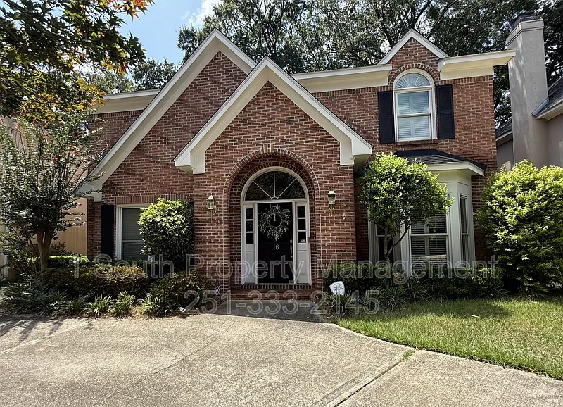 4 bed, 3.0 bath, 2502 sqft, $3,500 — Photo 1