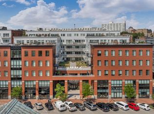 383 Commercial Street #305, Portland, ME 04101