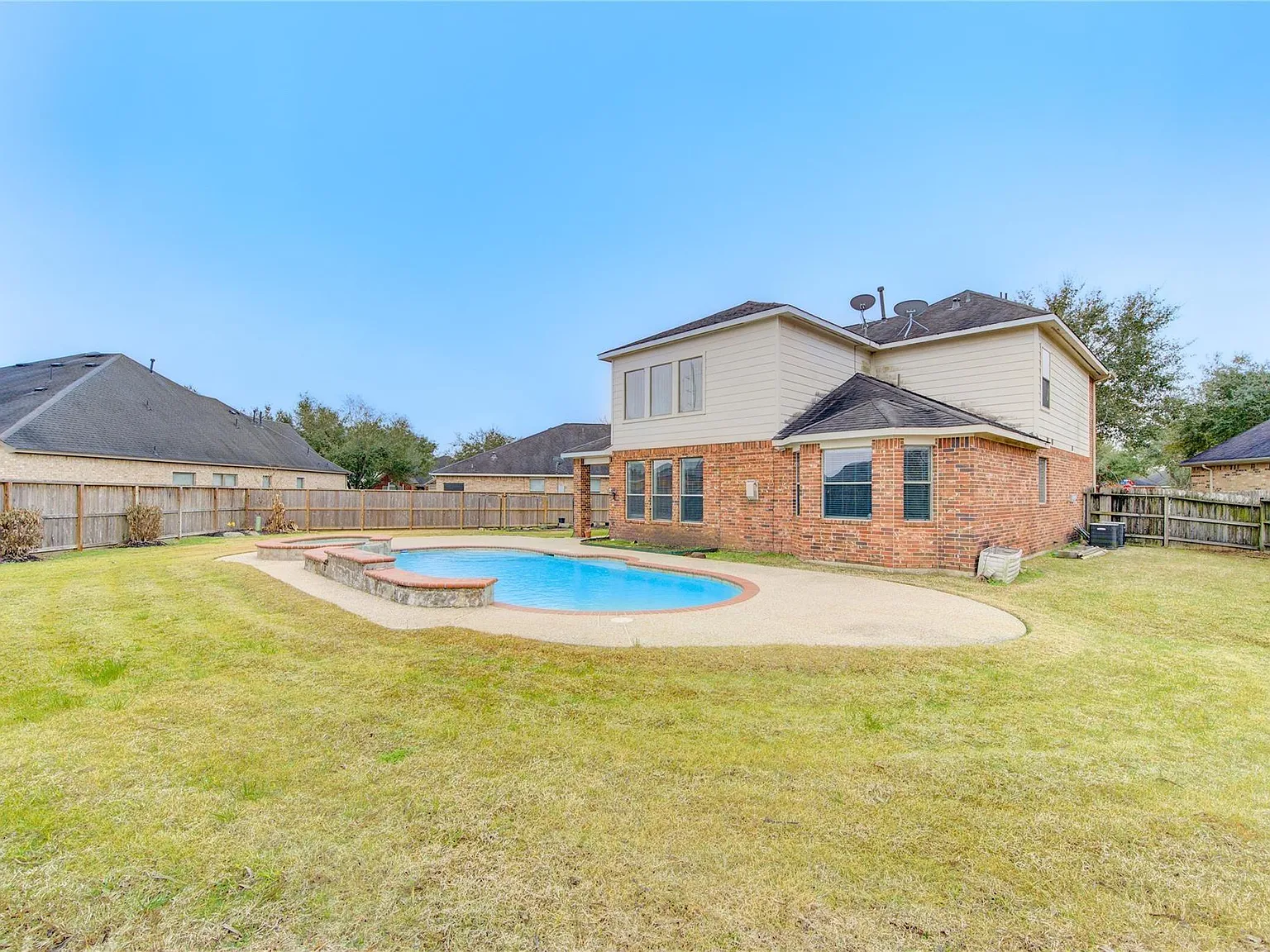 4 bed, 3.5 bath, 2531 sqft, $3,150 — Photo 4