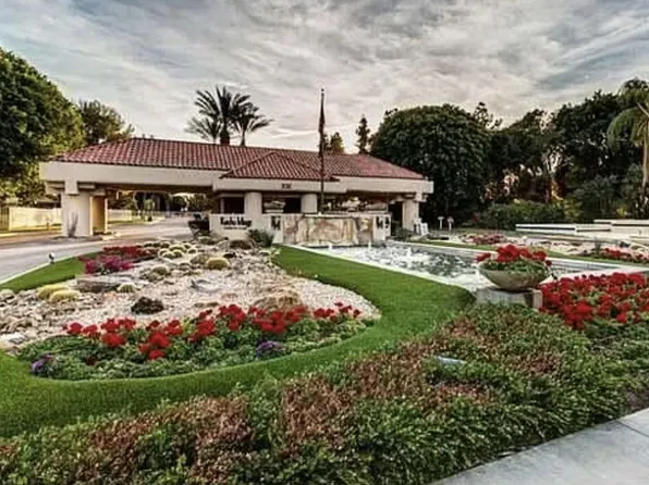 129 E Kavenish Dr, Rancho Mirage, CA 92270