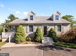 813 Rising Sun Rd, Telford, PA 18969