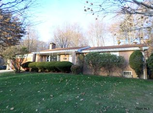 905 Vincent Dr, Windber, PA