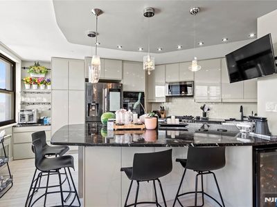 7004 Boulevard East Blvd #22B, West New York, NJ, 07093